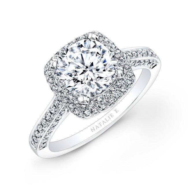halo diamond engagement rings