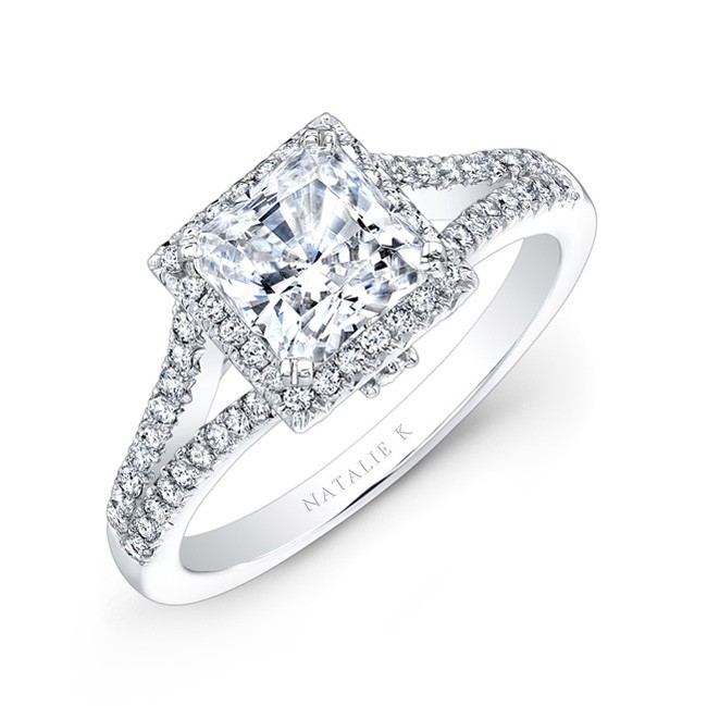... Gold Split Shank Princess Cut Halo Diamond Engagement Ring NK28084-18W