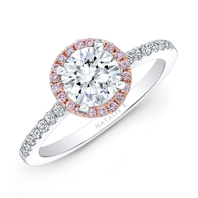 Engagement ring diamond halo